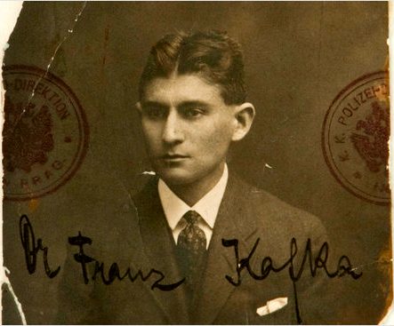 Kafka, la tana e i postumi del COVID 19